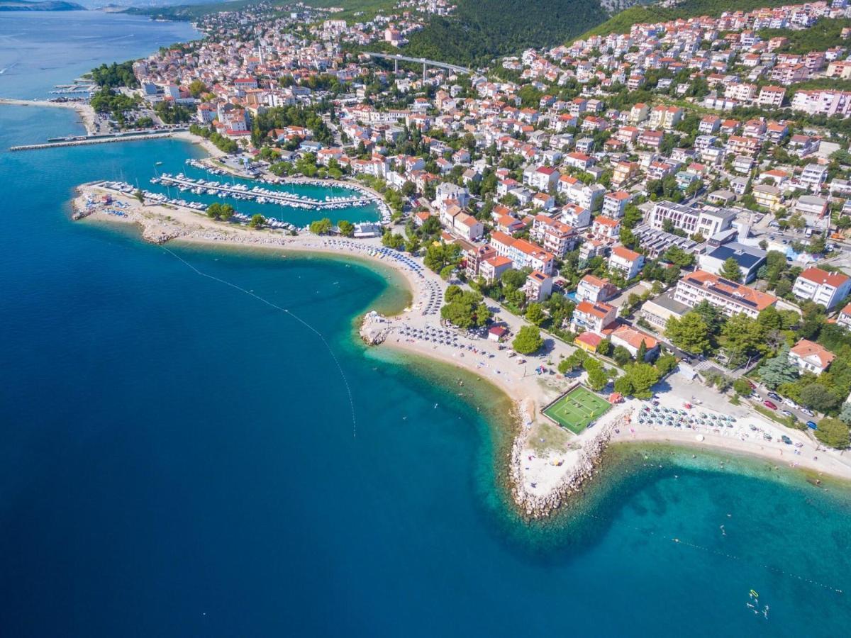 Apartment Luna Crikvenica Exterior foto