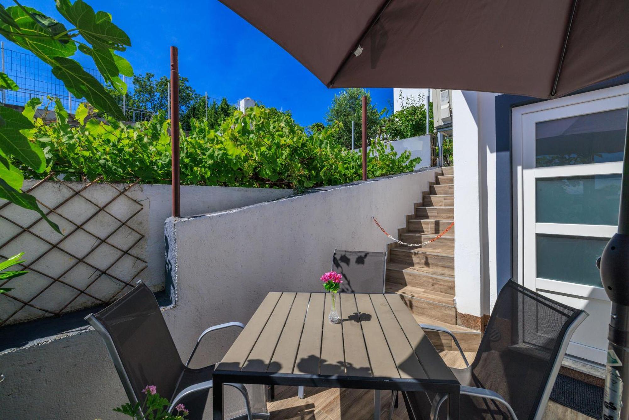 Apartment Luna Crikvenica Exterior foto